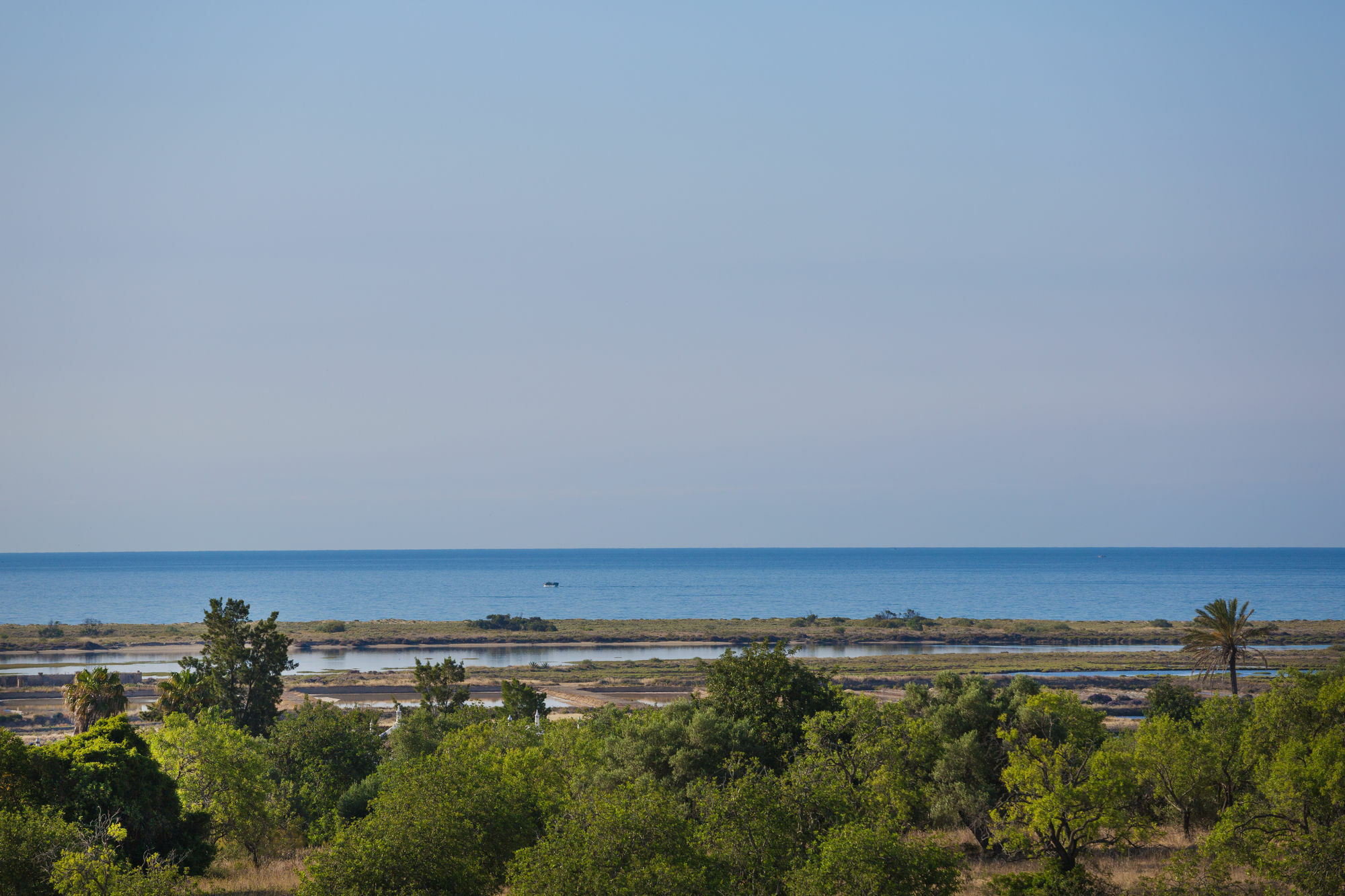 Ozadi Tavira Hotel Экстерьер фото